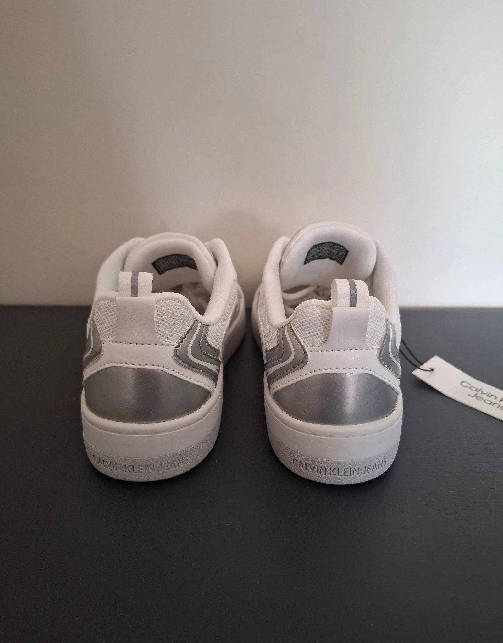 Tênis unissex branco com prata Calvin Klein novo tamanho 36 – photo 7